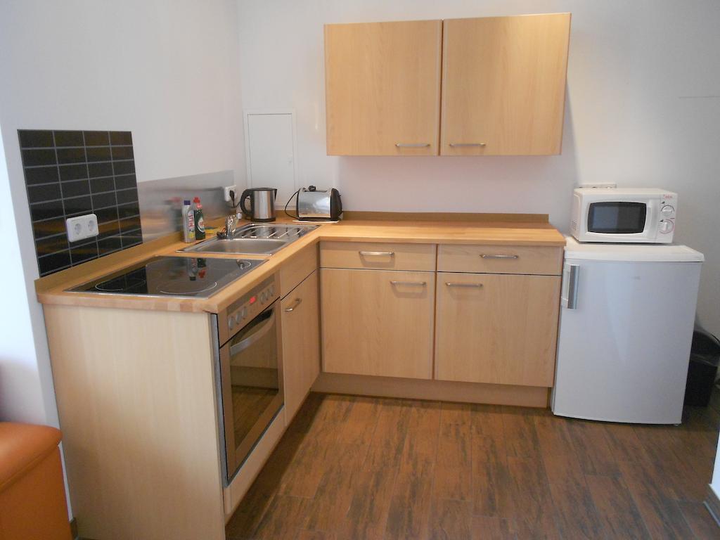 Apartment-Pension Schwalbennest Herzogenaurach Rum bild